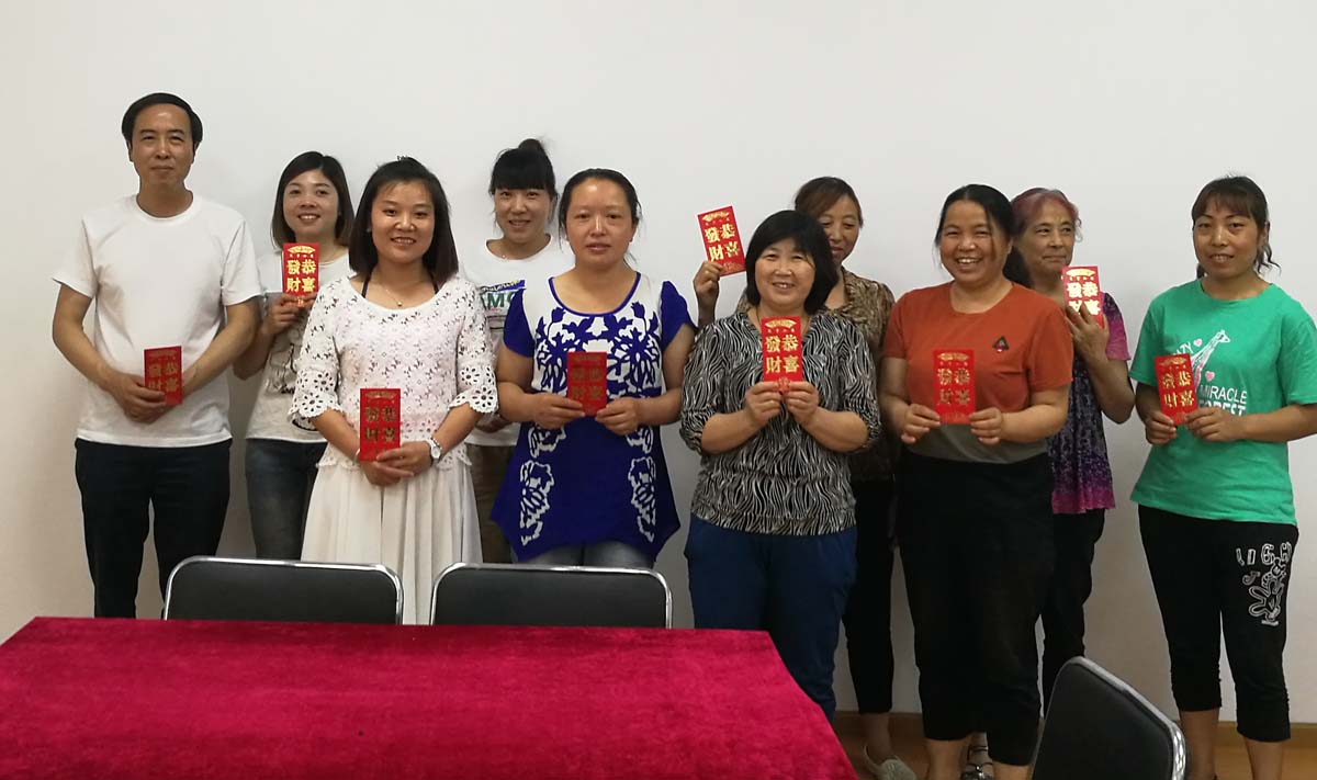 1573812357621193.jpg 先进员工奖励1200.jpg